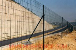 Holland Mesh Fence