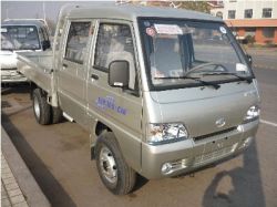 white 6 ton Foton Forland cargo truck