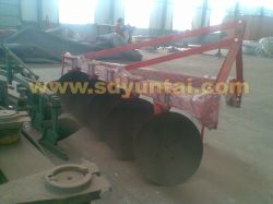 disc plow with 660 plough discs