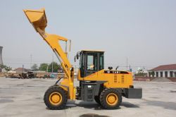 CE loader ZL28 with high dump height 