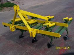 Cultivator with 5-13 tines