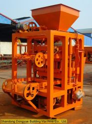 Concrete brick making machine