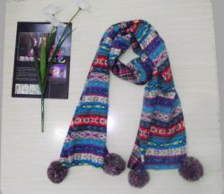 Knitting scarf