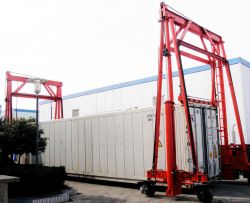 Mobile Container Crane