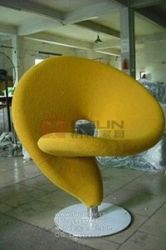 Question mark chair