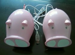 sell pig speakers,pig sound box,fm