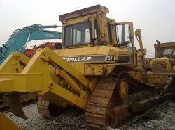 Used CAT D7H bulldozer