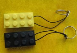 Sell Toy Bricks USB Flash Drives