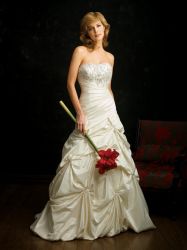 Beautiful attractive Princess wedding dresses