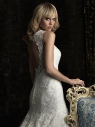 Sexy high-low lace wedding dress