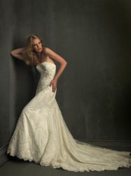 Beautiful Evening Gown Ivory Wedding Dress