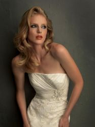 beautiful evening gown Ivory wedding dress