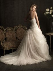 Stunning sweetheart lace wedding dresses canada