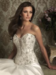  2012 wholesale Beading Satin  Wedding gowns 