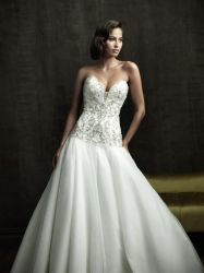 V-neck Beading Tulle Train wedding dresses