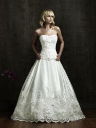 Unique Wedding Dress 2012