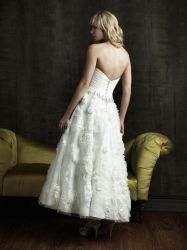 beautiful wedding dresses 2012