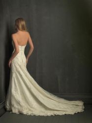 beautiful evening gown Ivory wedding dress