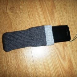 Grey Phone pouch