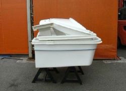 Dinghy small fiberglass boat 255