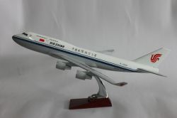 Boeing747-400 Air China 47cm Resin Plane Model