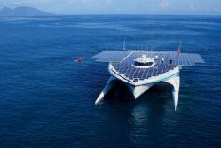 Yacht solar power system