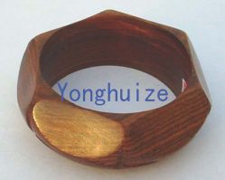 wood bangle 02