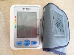 Upper Arm Electronic Blood pressure Monitor BP-800