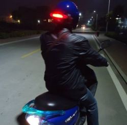 Led Wireless Helmet Brake Light For Motorcycles