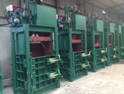 garbage compression baler