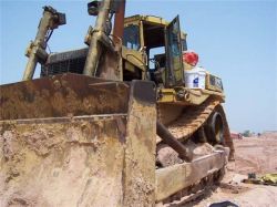 Used Bulldozers (Caterpillar D9N) FOR SALE