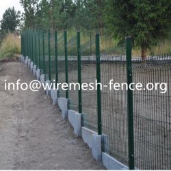 Welded Wire Mesh Fence