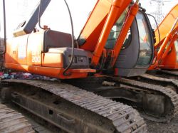 Used Hitachi Excavator Zx200,original From Japan 