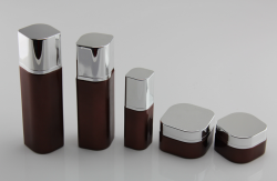 Supplier Of High Quality Cosmetic Glass Bottle 