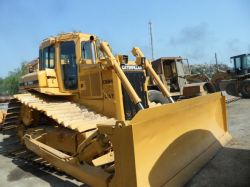 Used CAT D6H bulldozer