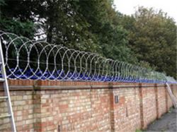 Razor Flat Fence